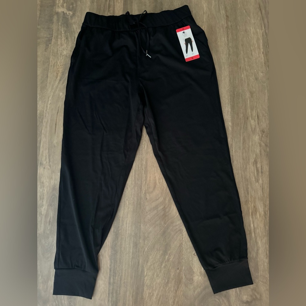 SAGE Jogger Women’s Size M Black